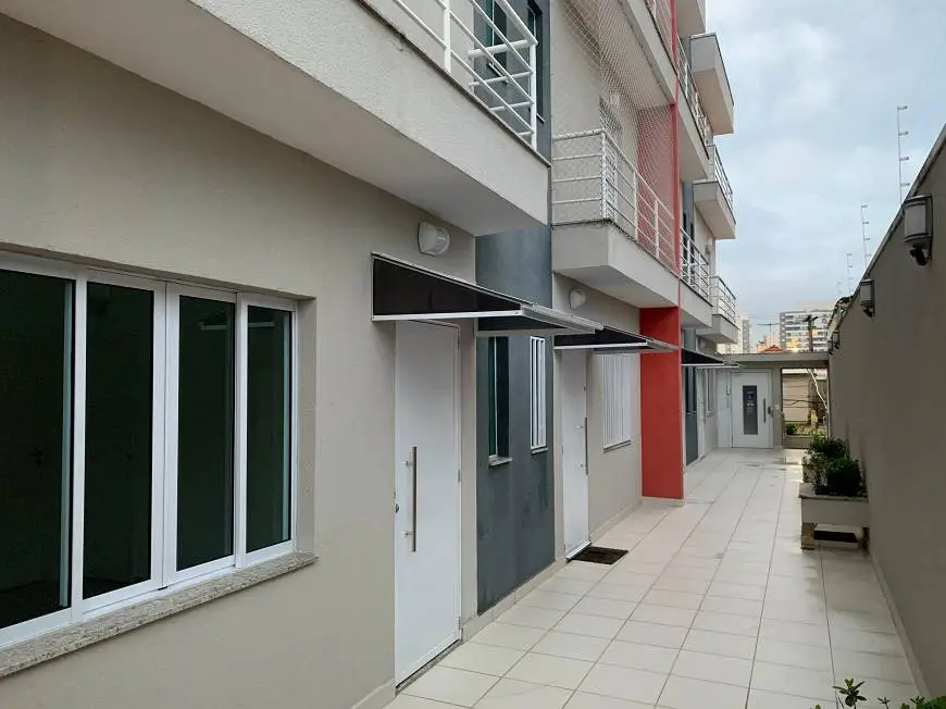Foto 1 de Casa de Condomínio com 3 Quartos à venda, 120m² em Vila Carrão, São Paulo