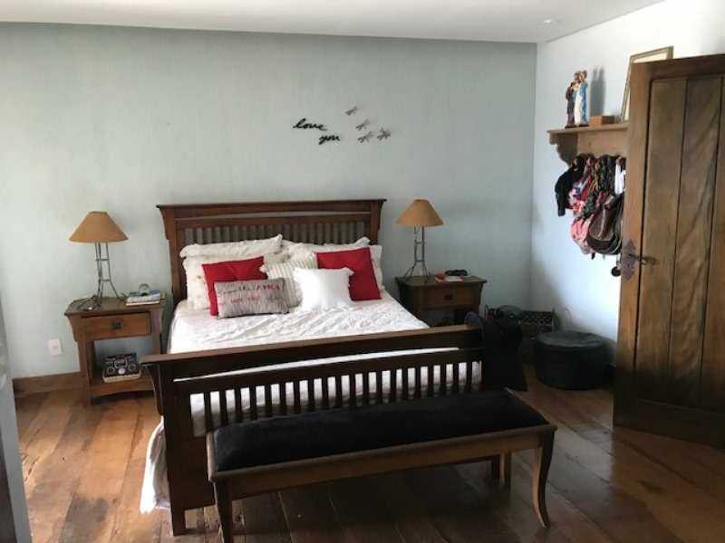 Foto 4 de Casa de Condomínio com 7 Quartos à venda, 850m² em Centro, Rio Acima