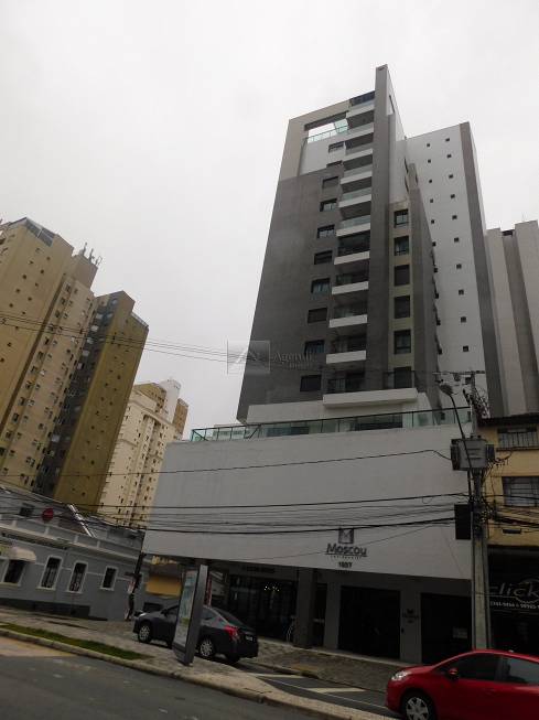 Foto 1 de Apartamento com 1 Quarto para alugar, 34m² em Água Verde, Curitiba