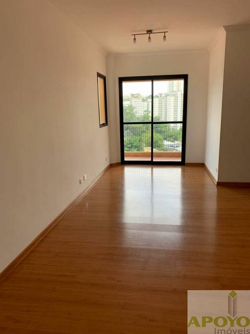 Foto 2 de Apartamento com 2 Quartos à venda, 67m² em Jardim Marajoara, São Paulo