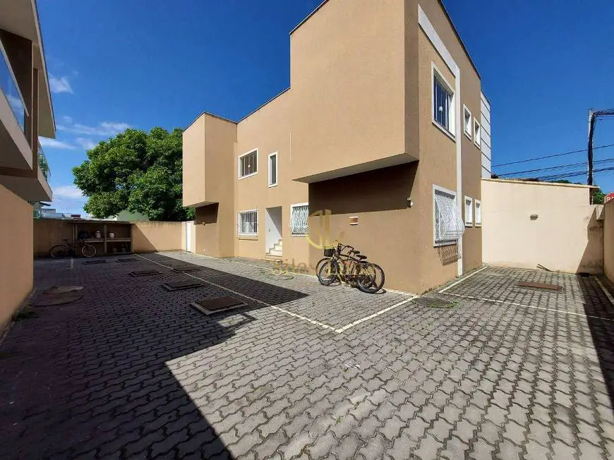Foto 3 de Apartamento com 2 Quartos à venda, 68m² em Jardim Mariléa, Rio das Ostras
