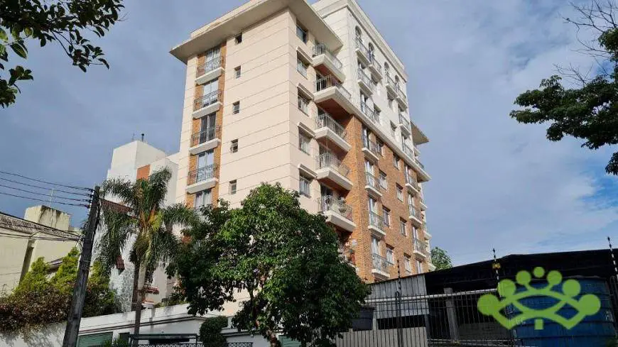 Foto 1 de Apartamento com 2 Quartos à venda, 70m² em São Francisco, Curitiba