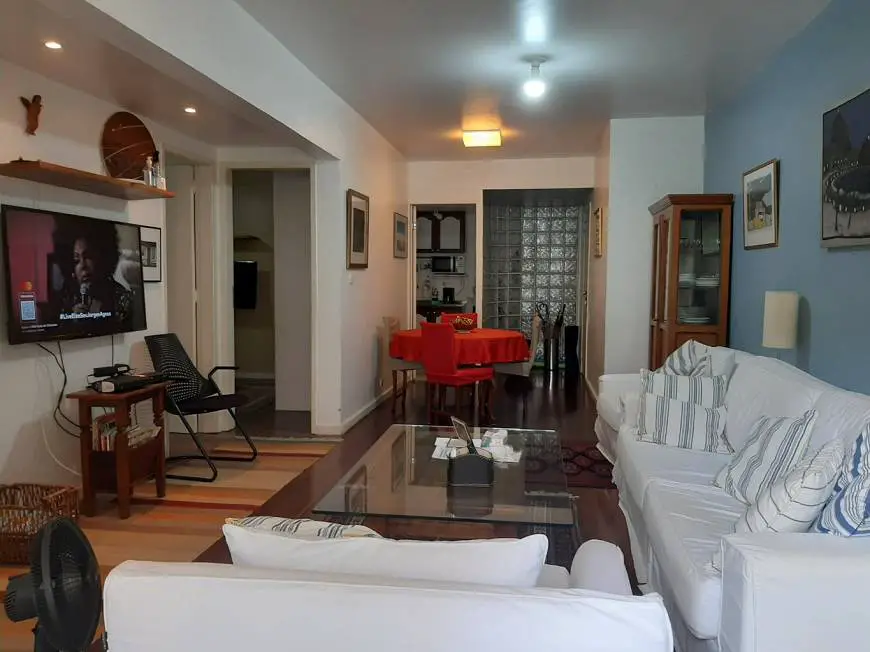Foto 1 de Apartamento com 3 Quartos para alugar, 90m² em Gávea, Rio de Janeiro