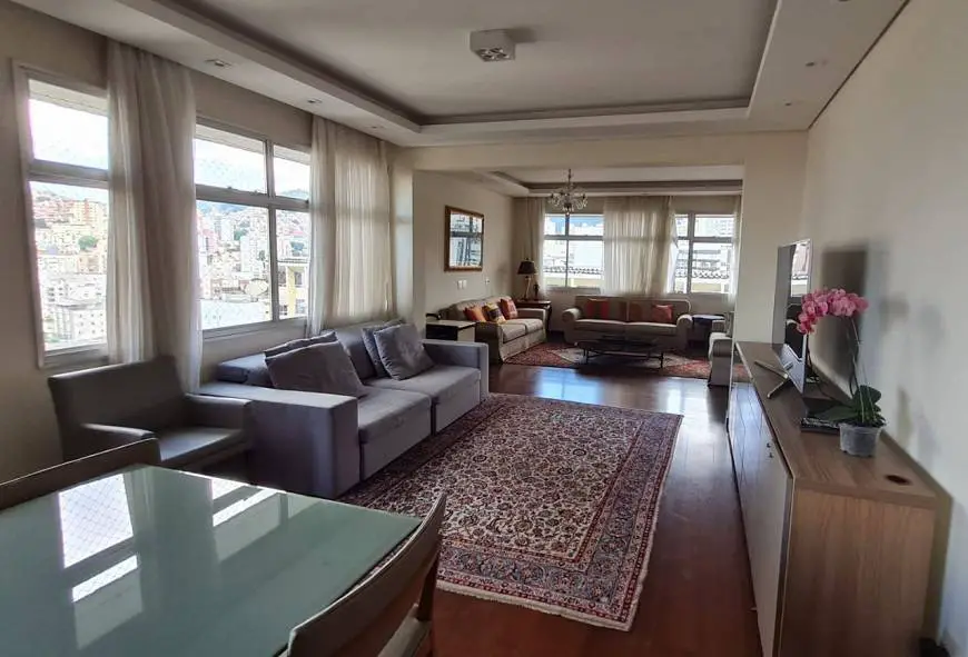 Foto 5 de Apartamento com 4 Quartos à venda, 220m² em Serra, Belo Horizonte