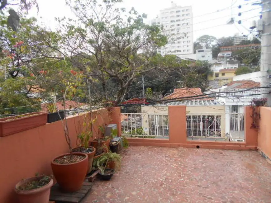 Foto 1 de Casa com 1 Quarto para alugar, 60m² em Sumaré, São Paulo