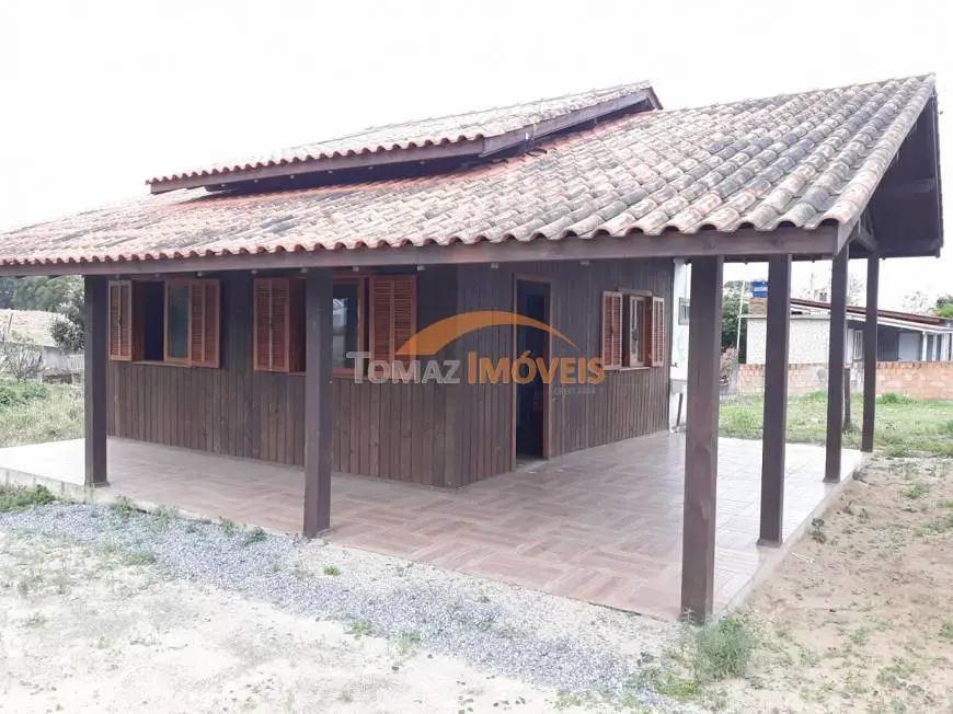 Foto 1 de Casa com 2 Quartos à venda, 100m² em Alto Arroio, Imbituba