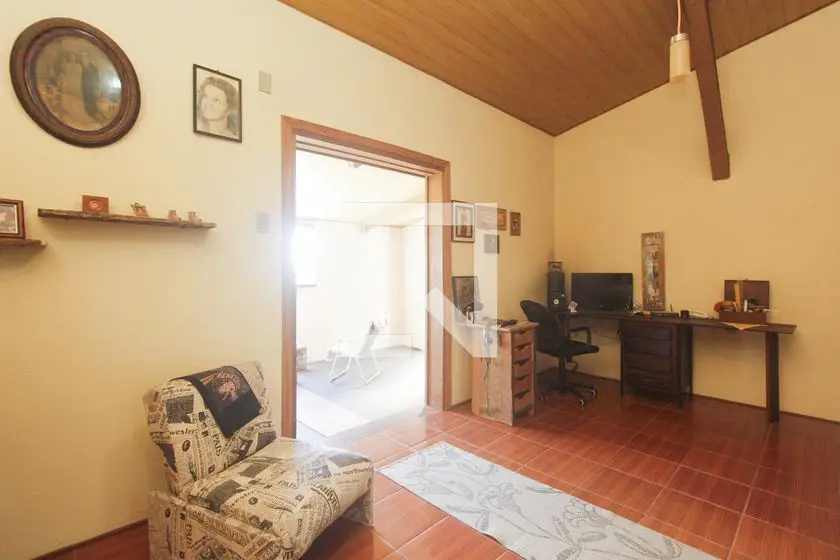 Foto 3 de Casa com 2 Quartos para alugar, 120m² em Alto Petrópolis, Porto Alegre