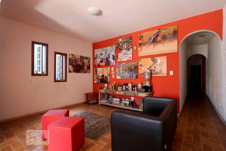 Foto 1 de Casa com 2 Quartos para alugar, 120m² em Sumaré, São Paulo