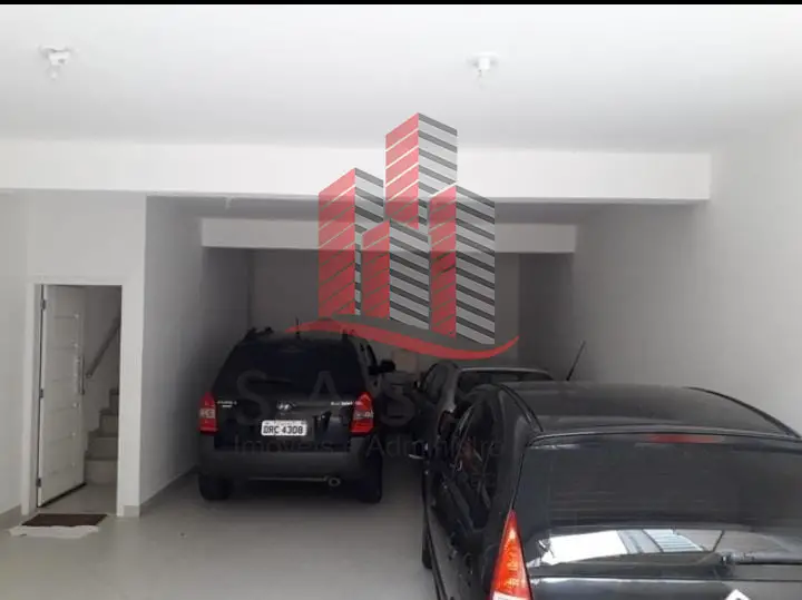 Foto 4 de Casa com 3 Quartos à venda, 200m² em Cidade Mae Do Ceu, São Paulo