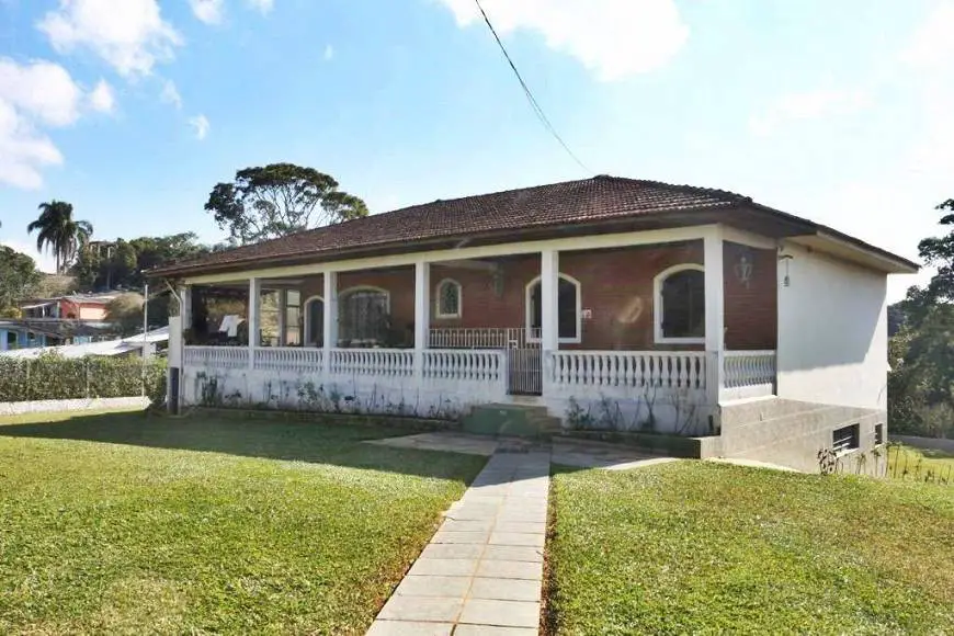 Foto 1 de Casa com 3 Quartos à venda, 300m² em Cipó, Embu-Guacu