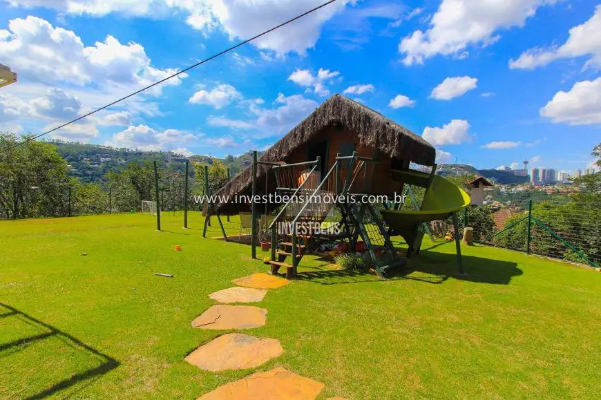 Foto 4 de Casa com 4 Quartos à venda, 750m² em Vila del Rey, Nova Lima