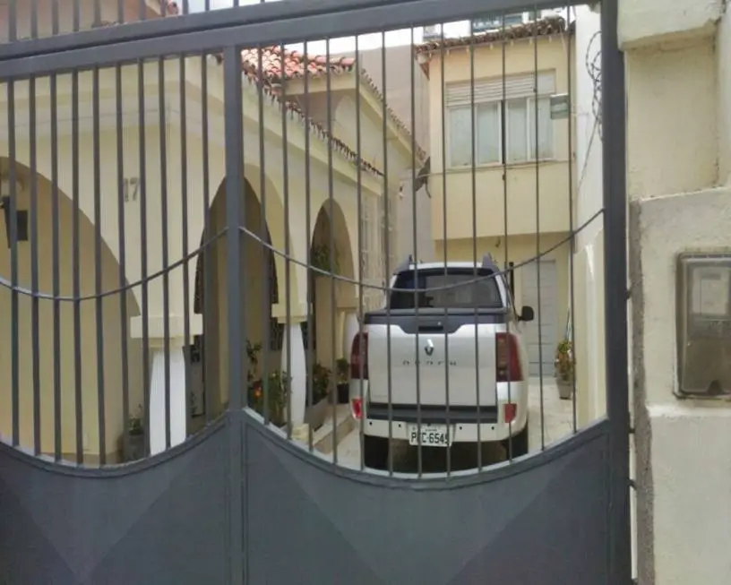 Foto 3 de Casa com 6 Quartos à venda, 200m² em Canela, Salvador