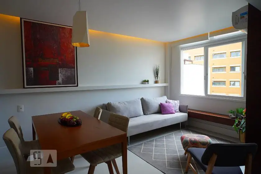 Foto 1 de Apartamento com 1 Quarto para alugar, 45m² em Boa Vista, Porto Alegre