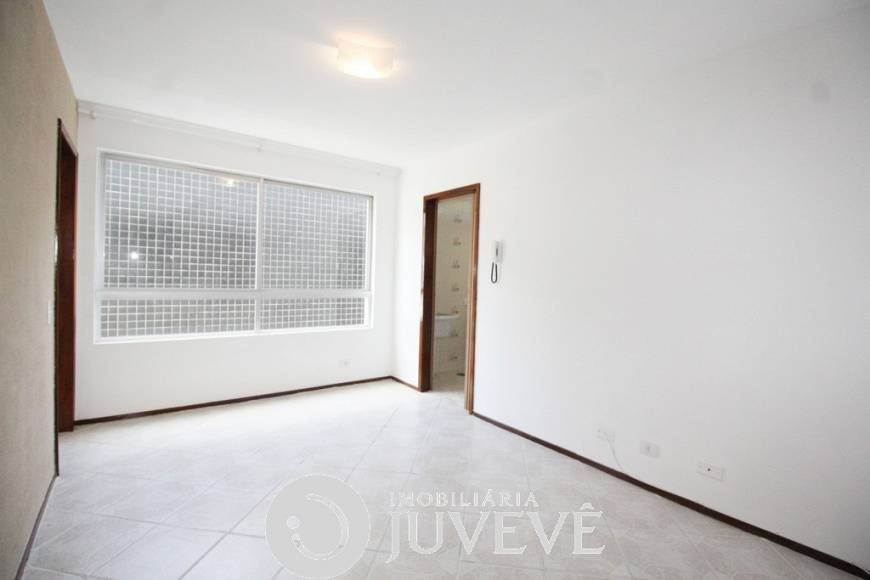 Foto 4 de Apartamento com 1 Quarto para alugar, 45m² em Centro, Curitiba
