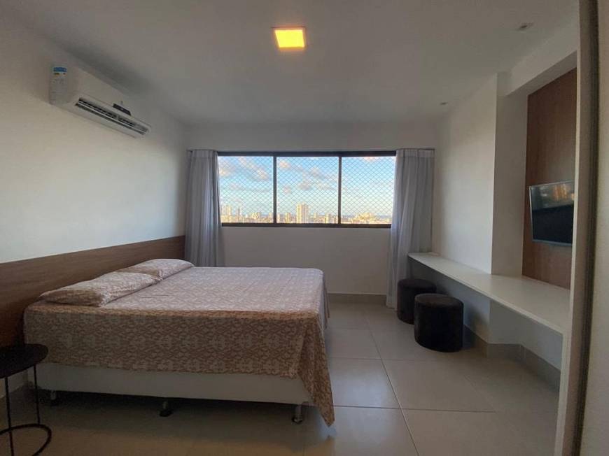 Foto 1 de Apartamento com 1 Quarto para alugar, 25m² em Ilha do Leite, Recife