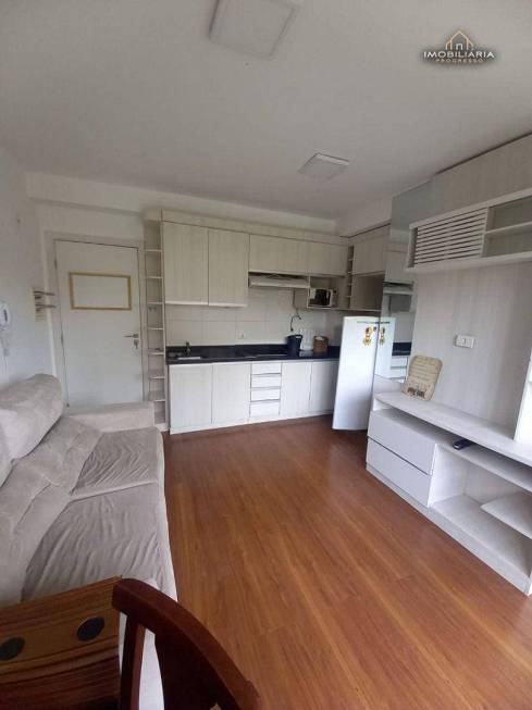 Foto 5 de Apartamento com 1 Quarto para alugar, 33m² em Portão, Curitiba