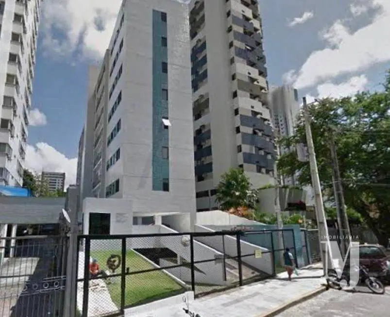 Foto 2 de Apartamento com 2 Quartos à venda, 50m² em Aflitos, Recife