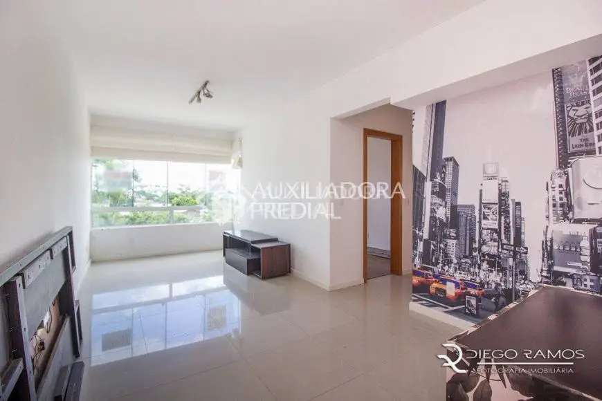 Foto 1 de Apartamento com 2 Quartos para alugar, 72m² em Cavalhada, Porto Alegre