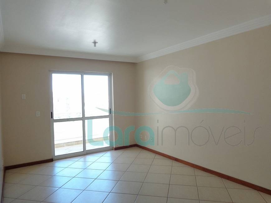 Foto 1 de Apartamento com 2 Quartos para venda ou aluguel, 75m² em Riviera Fluminense, Macaé