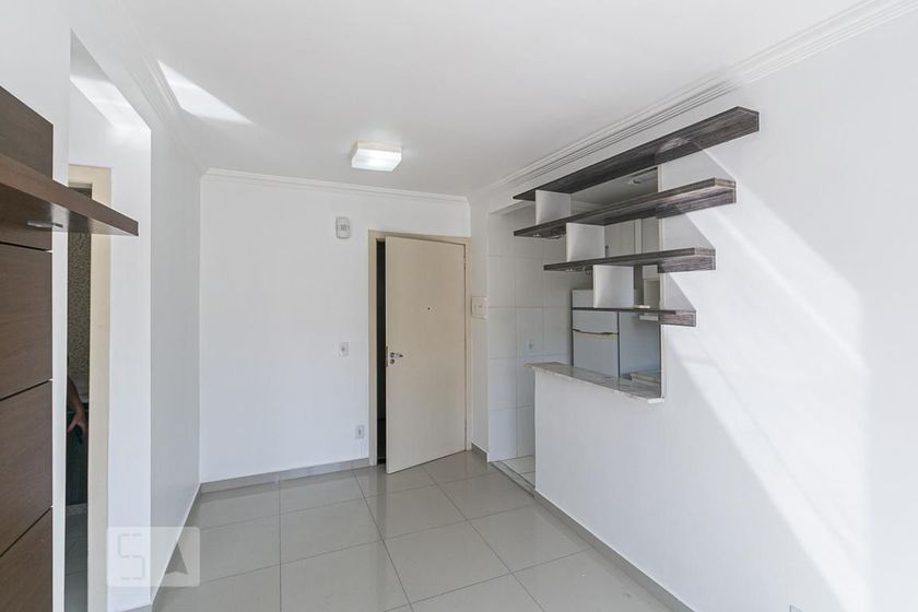 Foto 3 de Apartamento com 2 Quartos para alugar, 60m² em Teresópolis, Porto Alegre