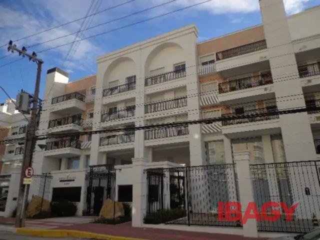 Foto 1 de Apartamento com 3 Quartos para alugar, 183m² em Abraão, Florianópolis