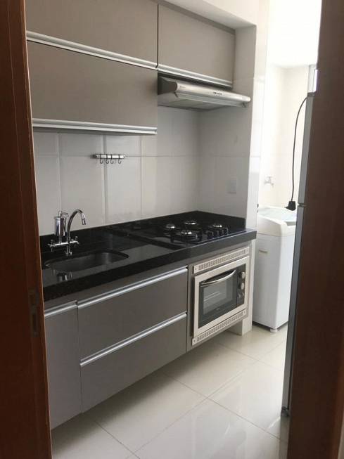 Foto 5 de Apartamento com 3 Quartos para alugar, 75m² em Castelo, Belo Horizonte