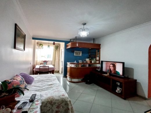 Foto 1 de Apartamento com 3 Quartos à venda, 94m² em Floresta, Belo Horizonte