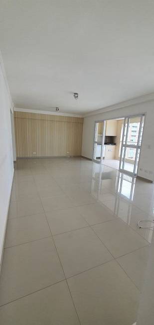 Foto 1 de Apartamento com 3 Quartos para alugar, 131m² em Jardim das Indústrias, São José dos Campos