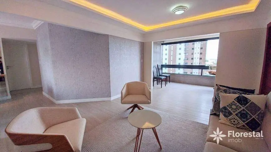 Foto 4 de Apartamento com 3 Quartos à venda, 130m² em Santa Mônica, Feira de Santana