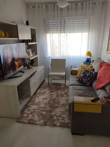 Foto 2 de Apartamento com 3 Quartos à venda, 75m² em Vila Nova, Porto Alegre