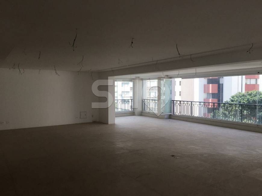 Foto 1 de Apartamento com 4 Quartos à venda, 300m² em Barra Funda, São Paulo