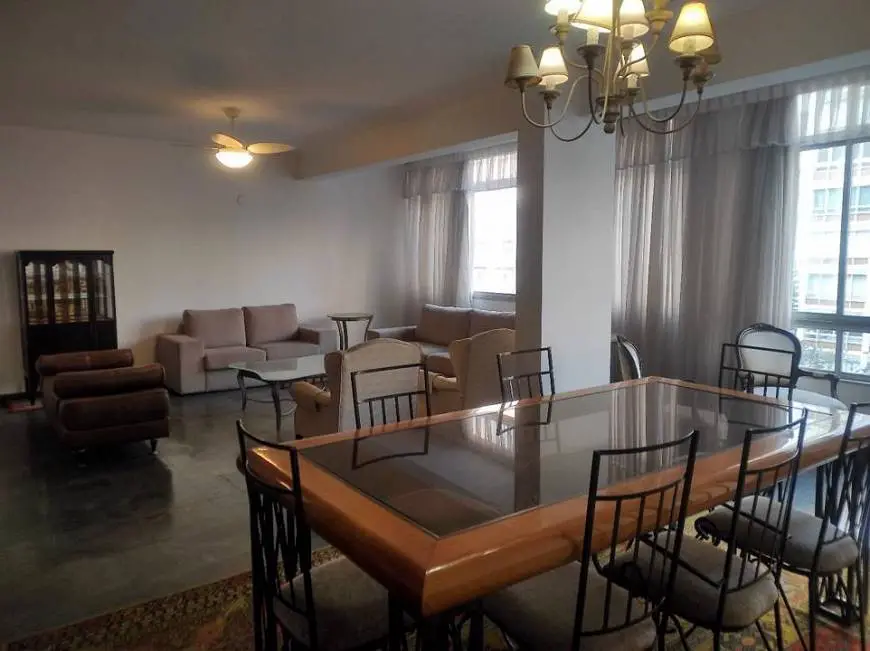 Foto 1 de Apartamento com 4 Quartos à venda, 260m² em Gonzaga, Santos