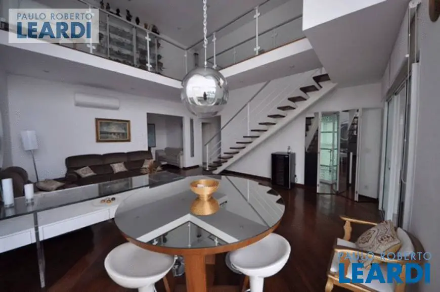 Foto 1 de Apartamento com 4 Quartos para alugar, 212m² em Morumbi, São Paulo