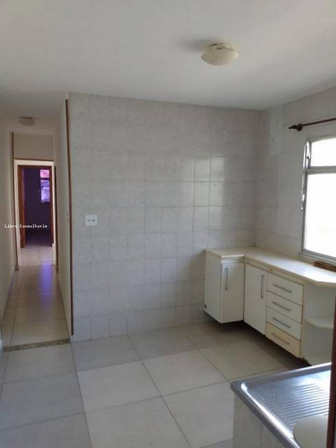 Foto 2 de Casa com 2 Quartos para alugar, 55m² em Campinho, Rio de Janeiro