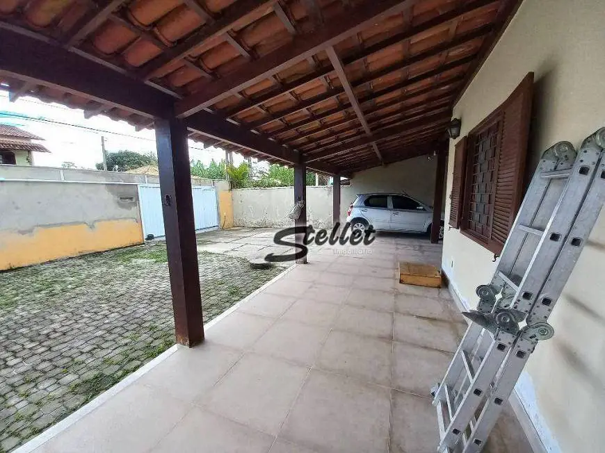 Foto 2 de Casa com 3 Quartos à venda, 153m² em Extensão do Bosque, Rio das Ostras