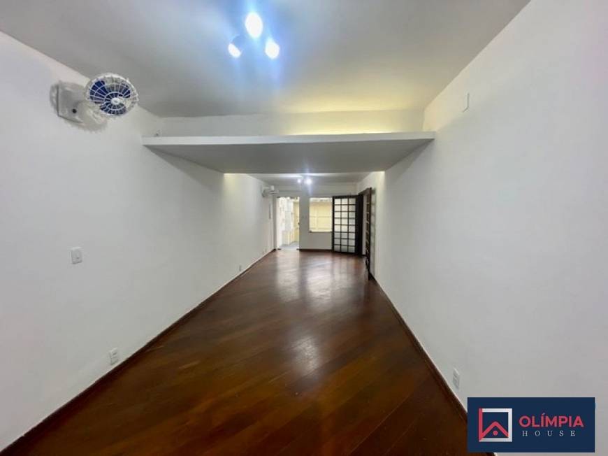 Foto 2 de Casa com 4 Quartos para alugar, 240m² em Cerqueira César, São Paulo