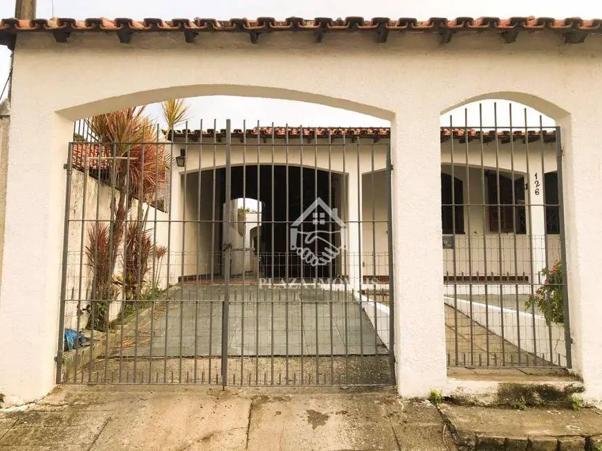 Foto 1 de Casa com 4 Quartos para alugar, 250m² em Porto da Aldeia, São Pedro da Aldeia