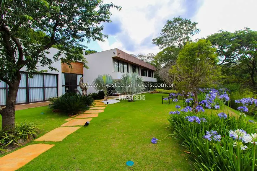 Foto 1 de Casa com 4 Quartos à venda, 1000m² em Vila del Rey, Nova Lima