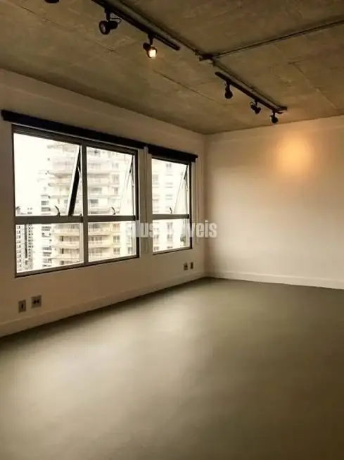 Foto 1 de Apartamento com 1 Quarto para alugar, 70m² em Panamby, São Paulo