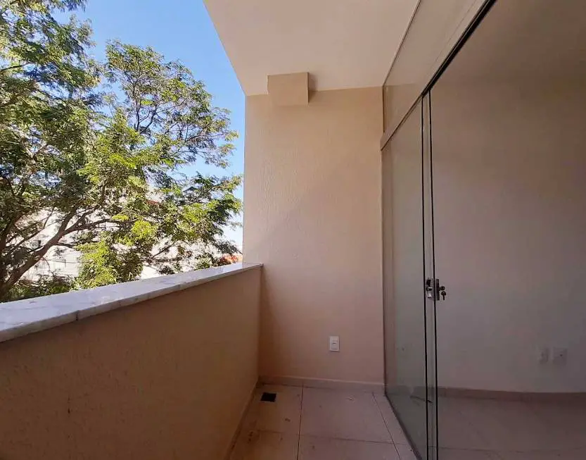 Foto 2 de Apartamento com 2 Quartos à venda, 68m² em Fernão Dias, Belo Horizonte