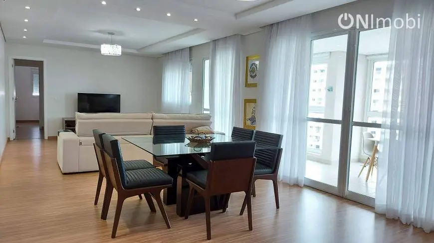 Foto 1 de Apartamento com 3 Quartos para alugar, 166m² em Ecoville, Curitiba