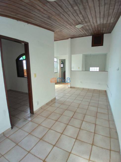 Foto 1 de Apartamento com 3 Quartos à venda, 150m² em Imbetiba, Macaé