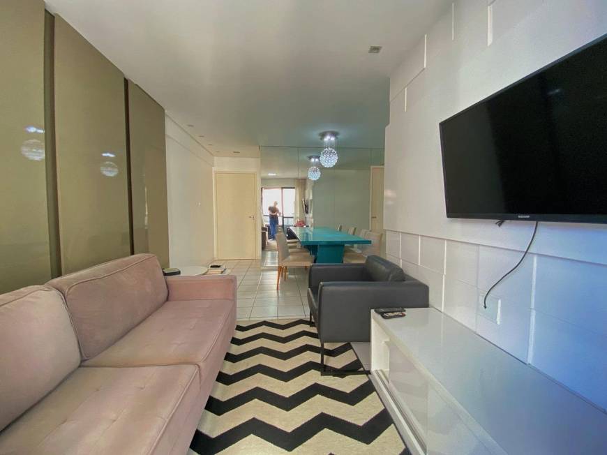 Foto 1 de Apartamento com 3 Quartos à venda, 75m² em Ponta Verde, Maceió