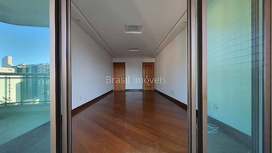 Foto 4 de Apartamento com 4 Quartos à venda, 203m² em Centro, Juiz de Fora