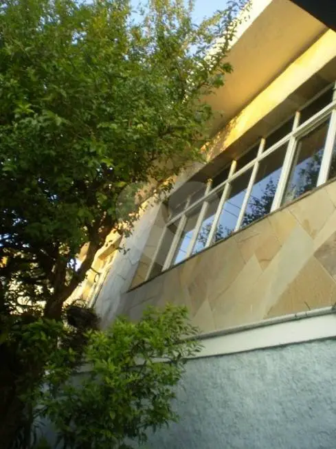 Foto 2 de Casa com 3 Quartos à venda, 250m² em Cupecê, São Paulo