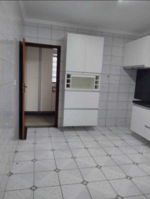 Foto 4 de Casa com 3 Quartos para alugar, 156m² em Vila Carrão, São Paulo