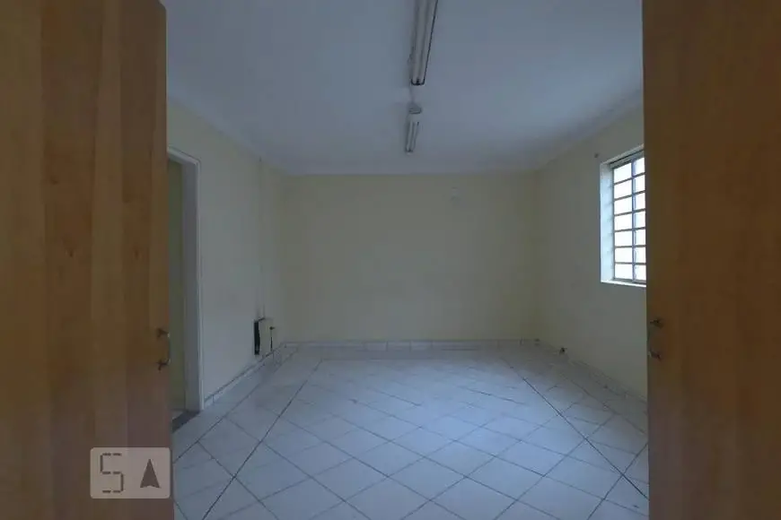 Foto 2 de Casa com 3 Quartos para alugar, 230m² em Vila Sônia, São Paulo