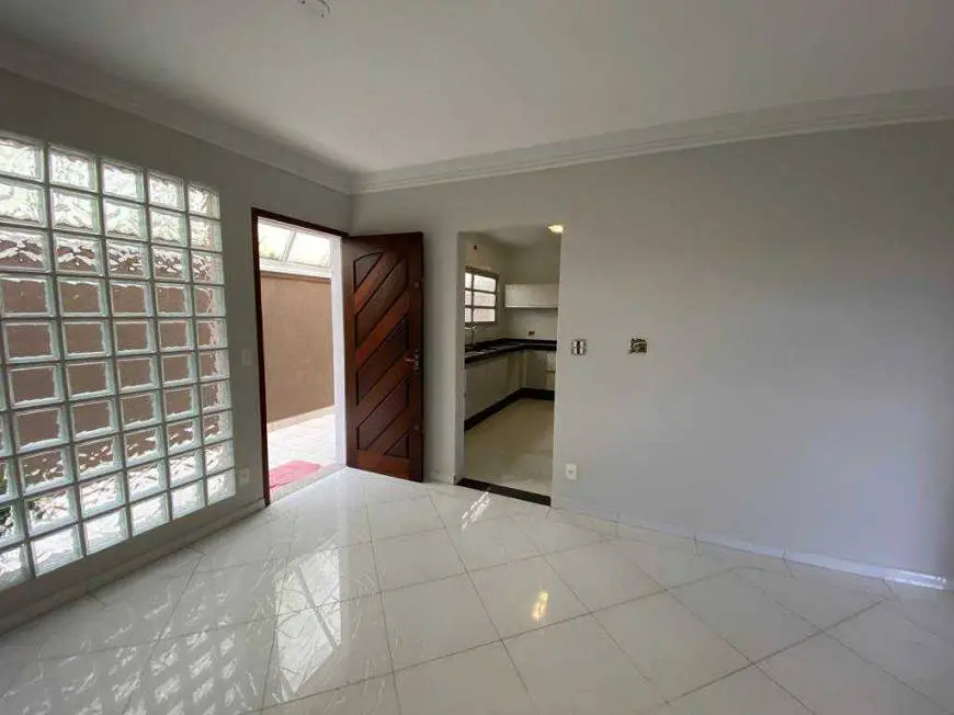 Foto 1 de Casa com 4 Quartos à venda, 300m² em Vila Romana, São Paulo