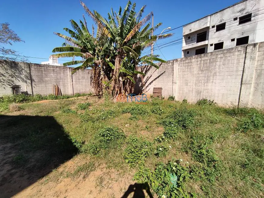 Foto 1 de Lote/Terreno para venda ou aluguel, 370m² em Novo Horizonte, Macaé