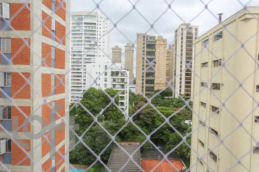 Foto 4 de Apartamento com 2 Quartos à venda, 99m² em Alto de Pinheiros, São Paulo